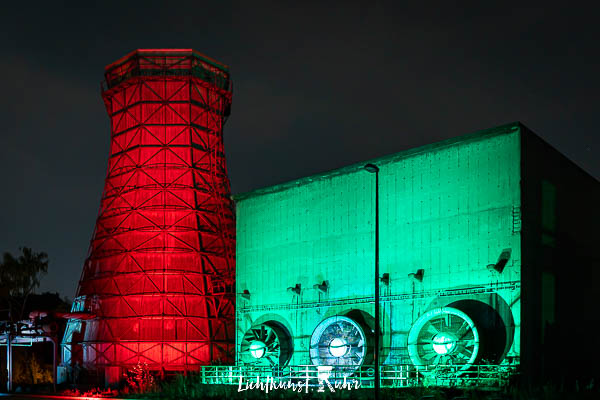 Das beleuchtete Kühlwerk der Kokerei Zollverein